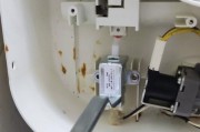 洗衣机脱水撞桶的原因及解决方法（探究洗衣机脱水撞桶的常见原因与解决办法）