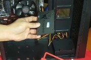 台式机箱添加两块固态硬盘的方法是什么？需要注意什么？