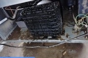 冰柜漏电自修指南（解决冰柜漏电问题的简单方法）