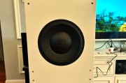低音炮安装需要几个喇叭？