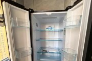 冰柜门口结霜的原因及解决方法（为什么冰柜门口会结霜，如何避免结霜现象）