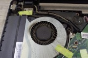 笔记本显示器进灰了怎么清理？有效方法有哪些？