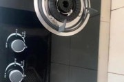 燃气灶按钮不能按下的原因及解决方法（探究燃气灶按钮无法按下的原因）