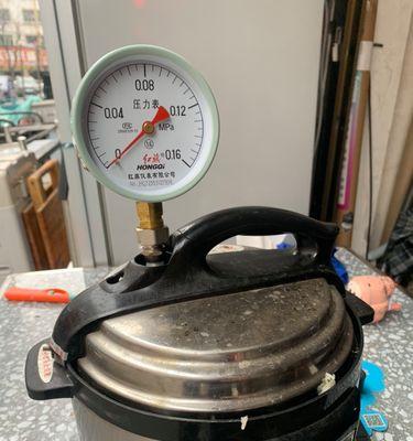电饭煲内胆电路修理指南（解决内胆电路故障的实用方法与技巧）