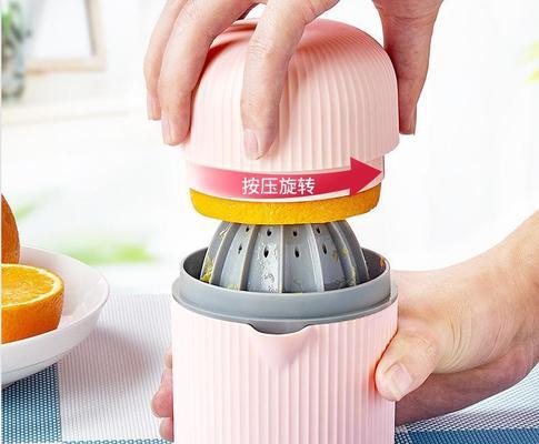 按压式榨汁机使用方法是什么？如何快速榨出新鲜果汁？