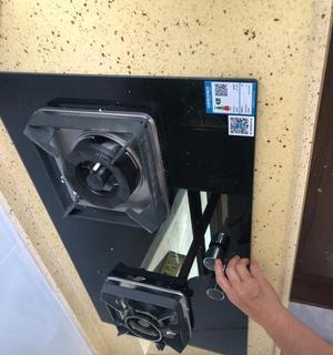 老板油烟机怎样拆洗？拆洗步骤和注意事项是什么？