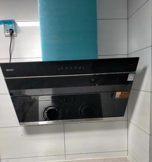 如何拆卸欧派油烟机灯泡？更换灯泡的正确方法是什么？