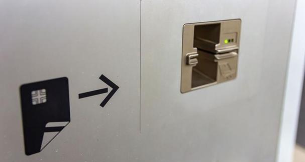 动车内部可以使用充电器吗？目前有哪些充电方式？