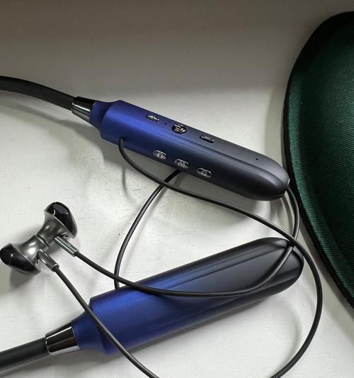 声卡专用蓝牙耳机如何连接？使用方法是什么？