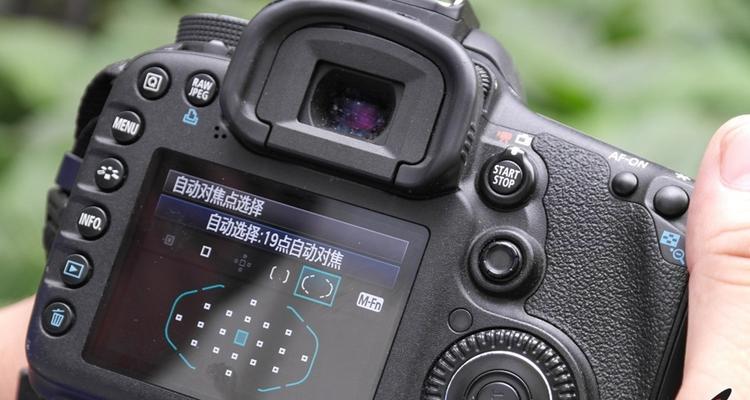 佳能相机连拍问题怎么解决？故障排除方法是什么？