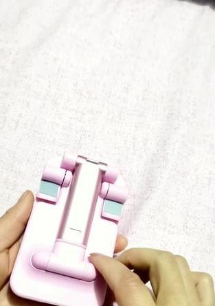 挂化妆镜手机支架的正确挂法是什么？