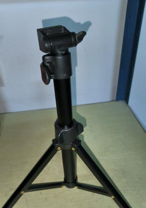 绿联手机支架云台使用方法是什么？使用中有哪些技巧？