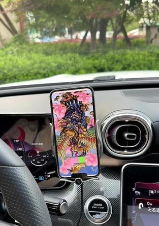车载手机支架车门开启方法是什么？
