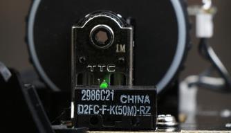 雷蛇设备如何连接鼠标？使用过程中遇到问题怎么办？
