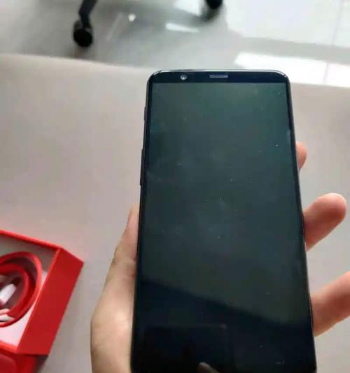 电脑配件到手刀怎么用？如何安全地拆卸和安装？