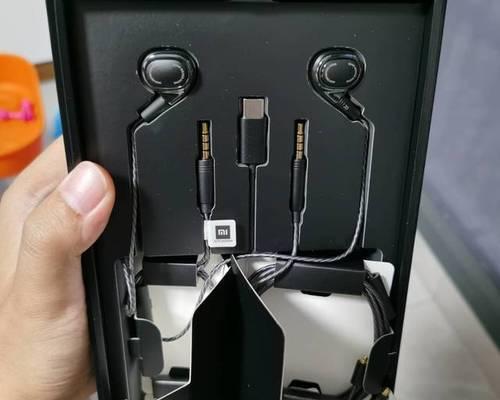 小米礼盒蓝牙耳机维修方法是什么？需要多少钱？