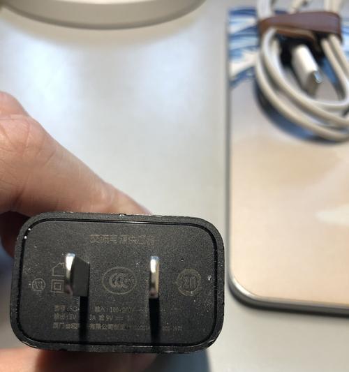 奔驰S级车型如何为华为手机充电？充电方法有哪些？