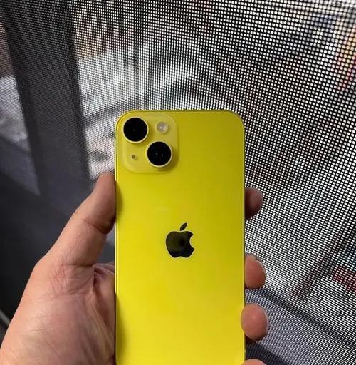 苹果手机镜头为什么变黄？如何解决和预防？