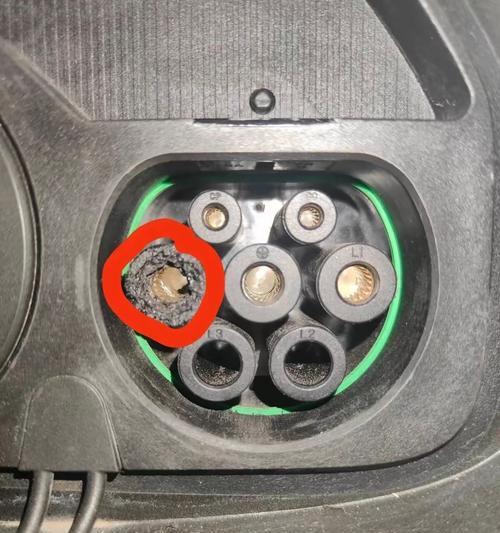 车载充电器故障如何修理？
