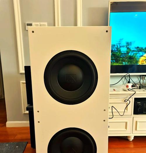 低音炮安装需要几个喇叭？