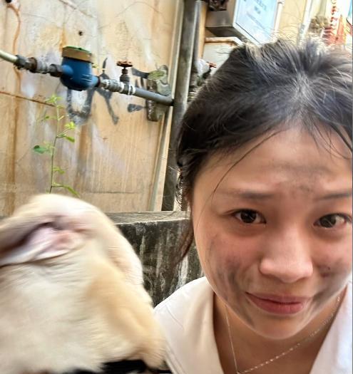 宠物店火灾监控曝光，店长冒死救生感动全网：没人比我更知道位置