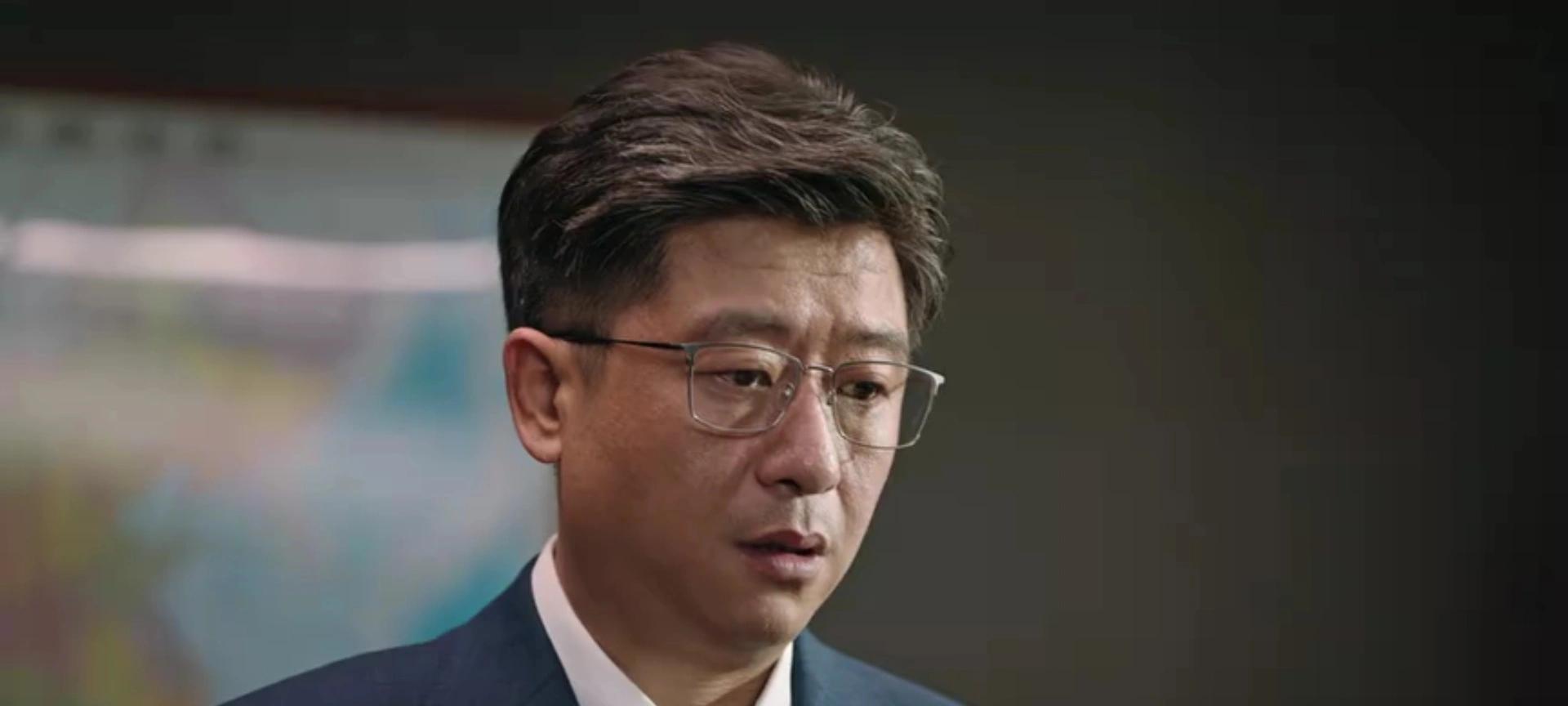 《利剑玫瑰》林然没有回来！章阿姨被算计了，吴斌的真实身份太狠