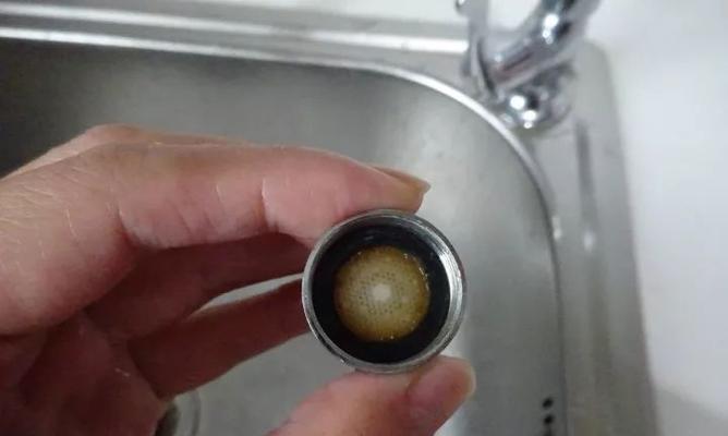 以桑乐太阳能不出水量小的全新解决方案（引领新能源，打造高效节能的未来）