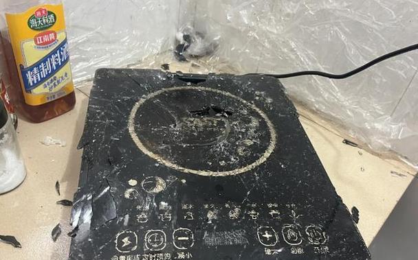 电磁炉无电不显示的原因及解决方法（电磁炉故障排除指南，让您的厨房神器重获活力）