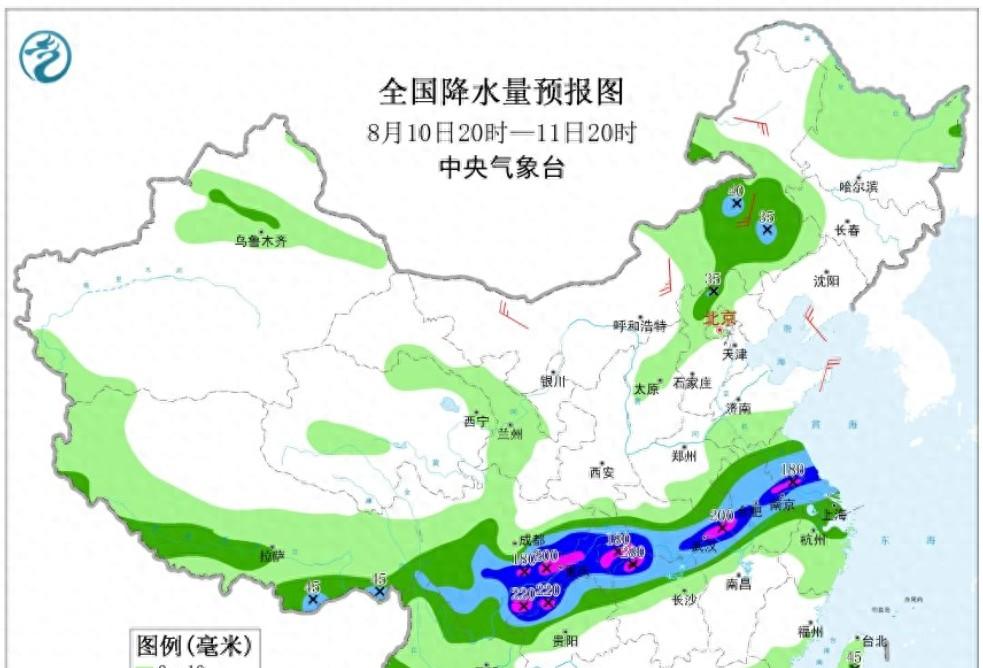 11号台风即将达到巅峰，超凶强降雨来袭，超7省市暴雨局地大暴雨