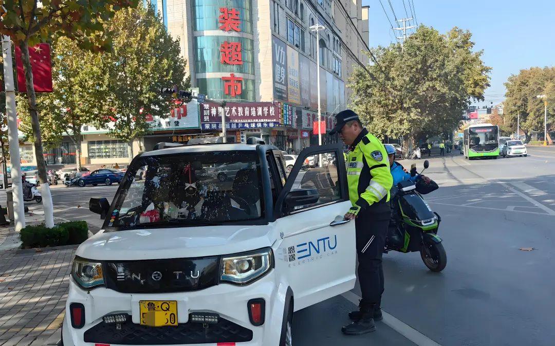 9月1日起，电动车、摩托车、三轮车上路“3禁5放行”，处罚明确了