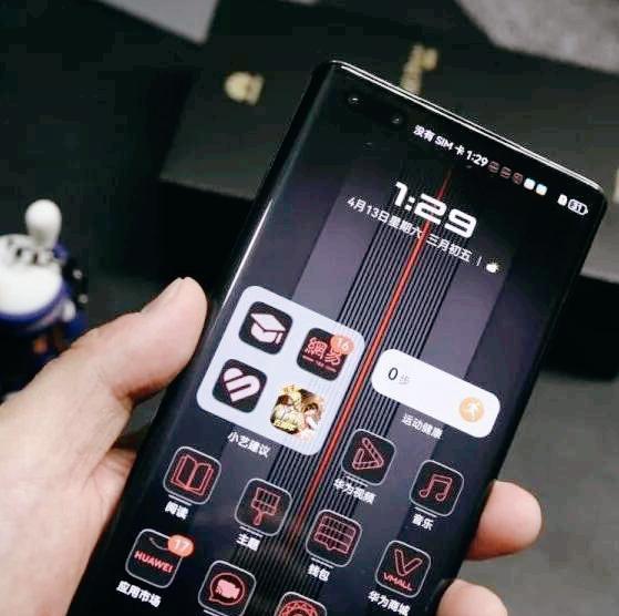 华为Mate80全系升级曝光，双层OLED＋6000mAh，散热影像两手抓