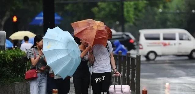 注意！广西今起三天雨水频繁，局地暴雨雷电大风出门请留心