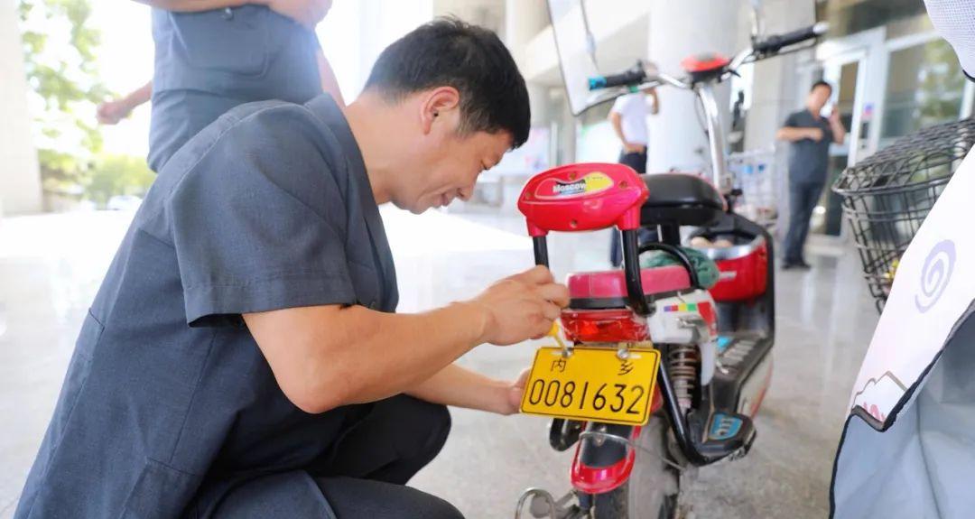 9月1日起，电动车、摩托车、三四轮车上路“4必查”，处罚明确了