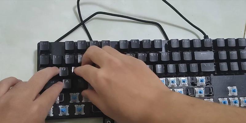 精密键盘的清洗方法有哪些？清洗视频能提供哪些指导？