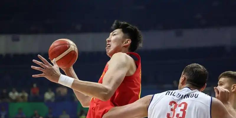 实话实说，中国男篮史上能力差劲的主力球员，莫过于以下这四位
