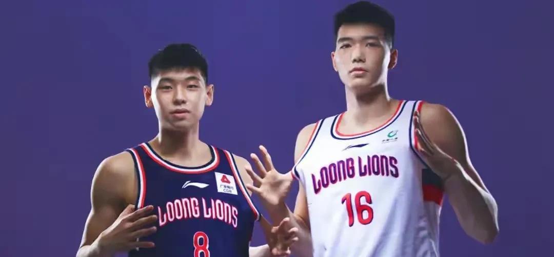 仅隔24小时！CBA第4笔重磅签约达成，赵睿加盟北京，南北两强争冠