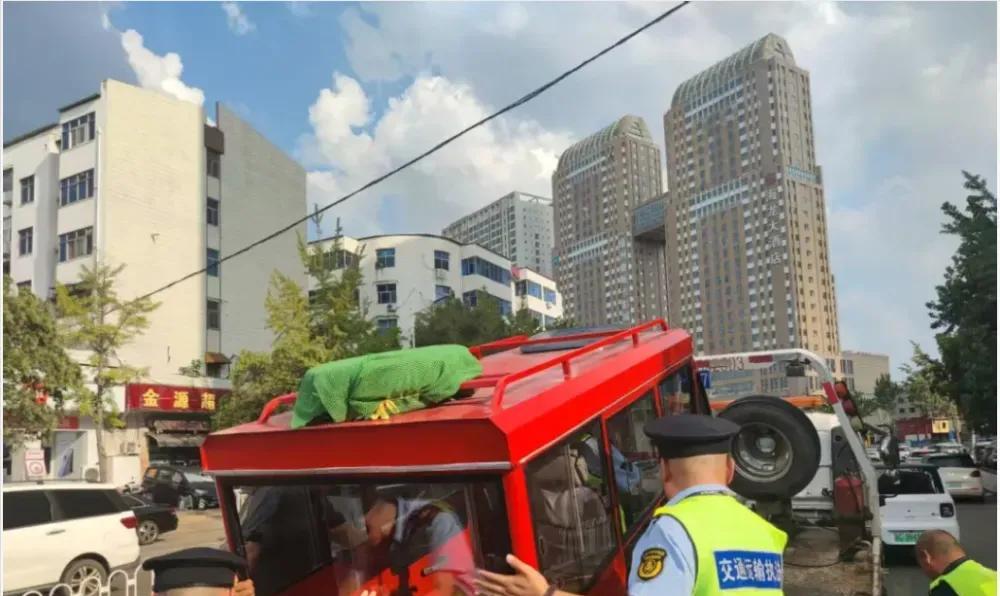 “老头乐”天塌了！多地明确，禁行禁用，不能上路！违者扣车罚款