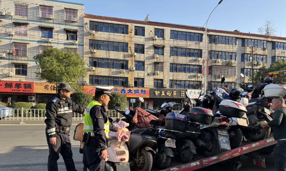 4月1日起，这2类电动车禁止上路！3种车放心骑，上路不查不罚不扣